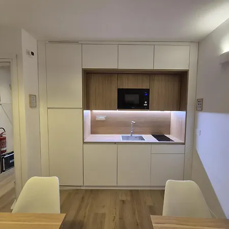 Civico 41 ホームステイ Pettorano sul Gizio