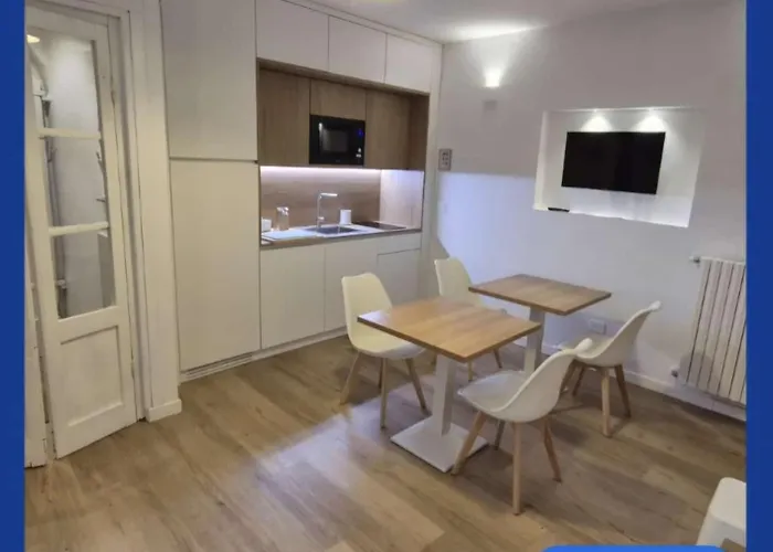 Homestay Civico 41 *